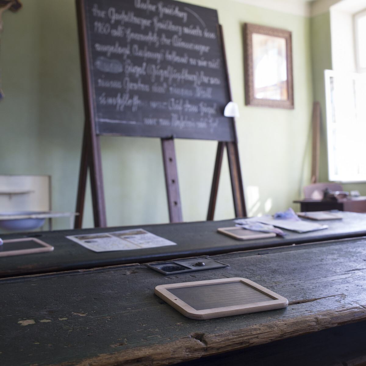 "Schule früher und heute" als Unterrichtsthema Cornelsen